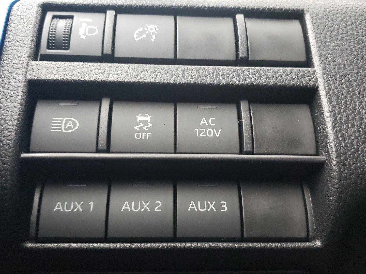 New 2026 Toyota Tacoma TRD Sport image 17