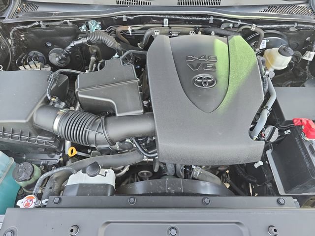 Certified 2023 Toyota Tacoma SR5 image 30