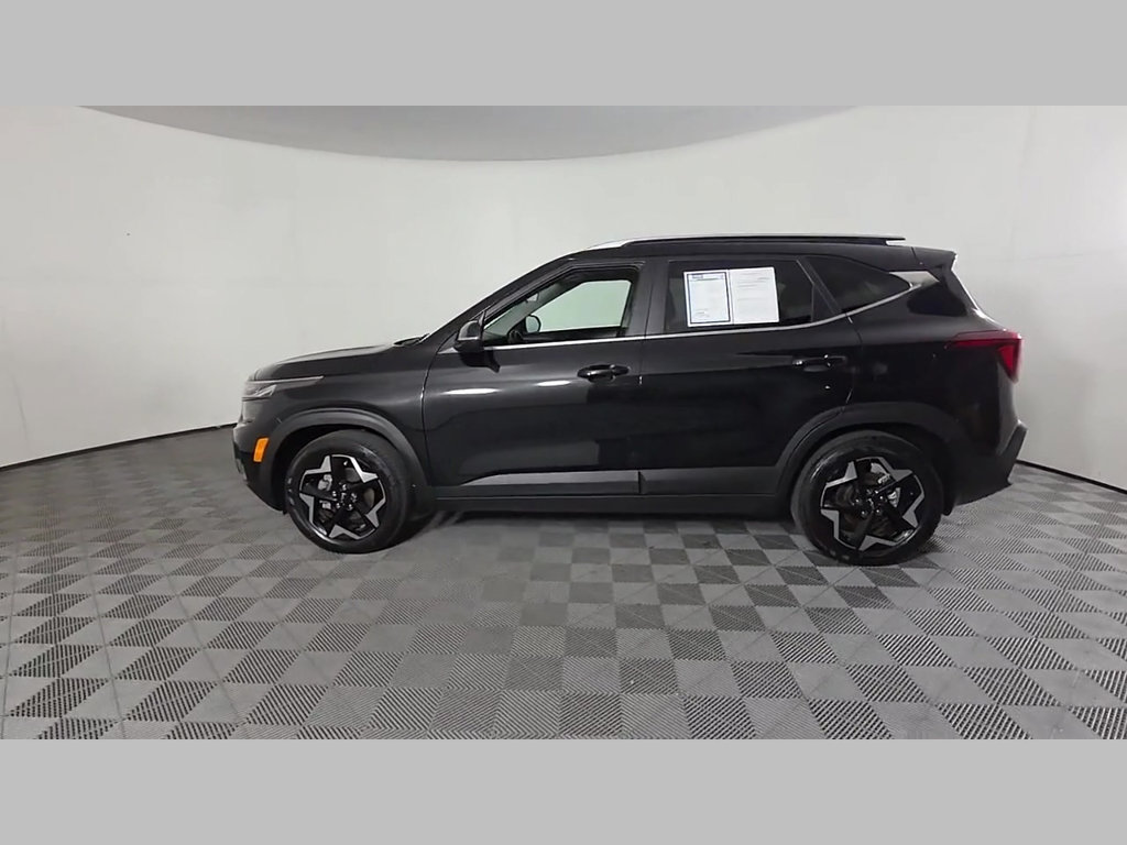 Used 2025 Kia Seltos EX w/ EX Sunroof Package FWD image 50
