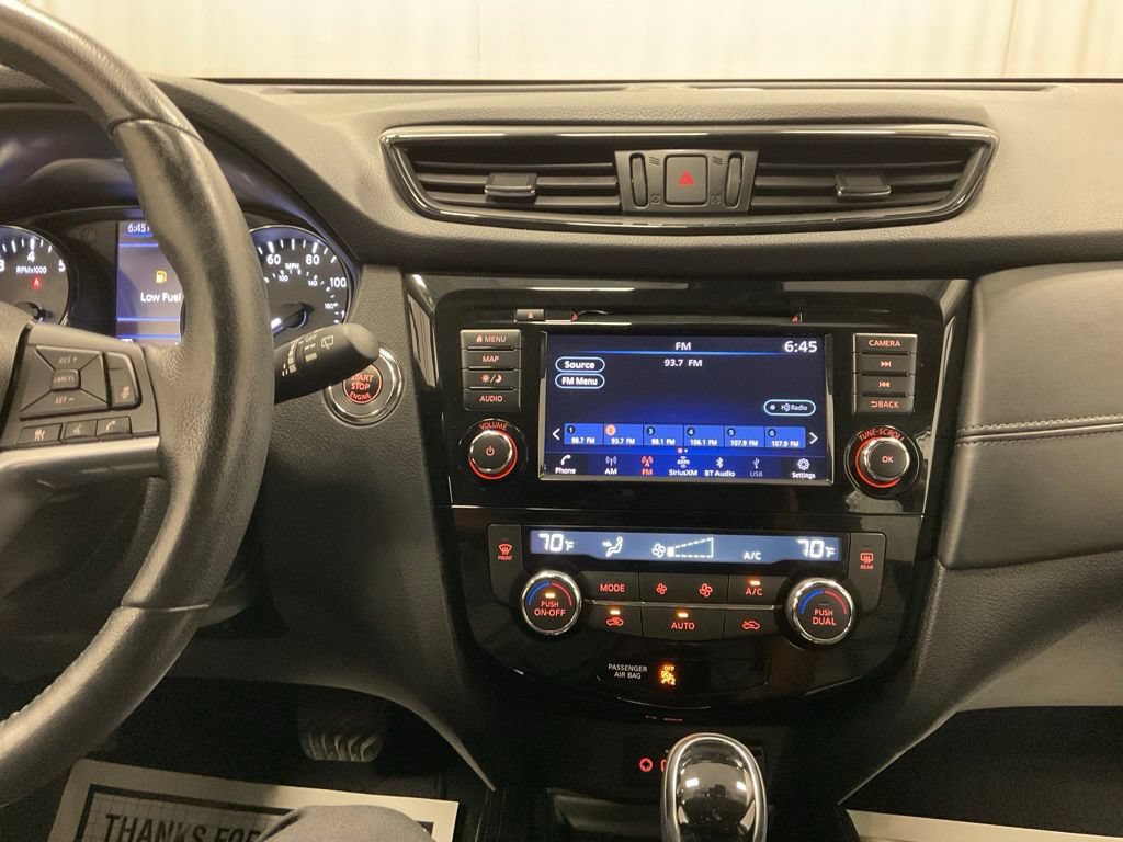 Used 2018 Nissan Rogue SL AWD/4WD image 25