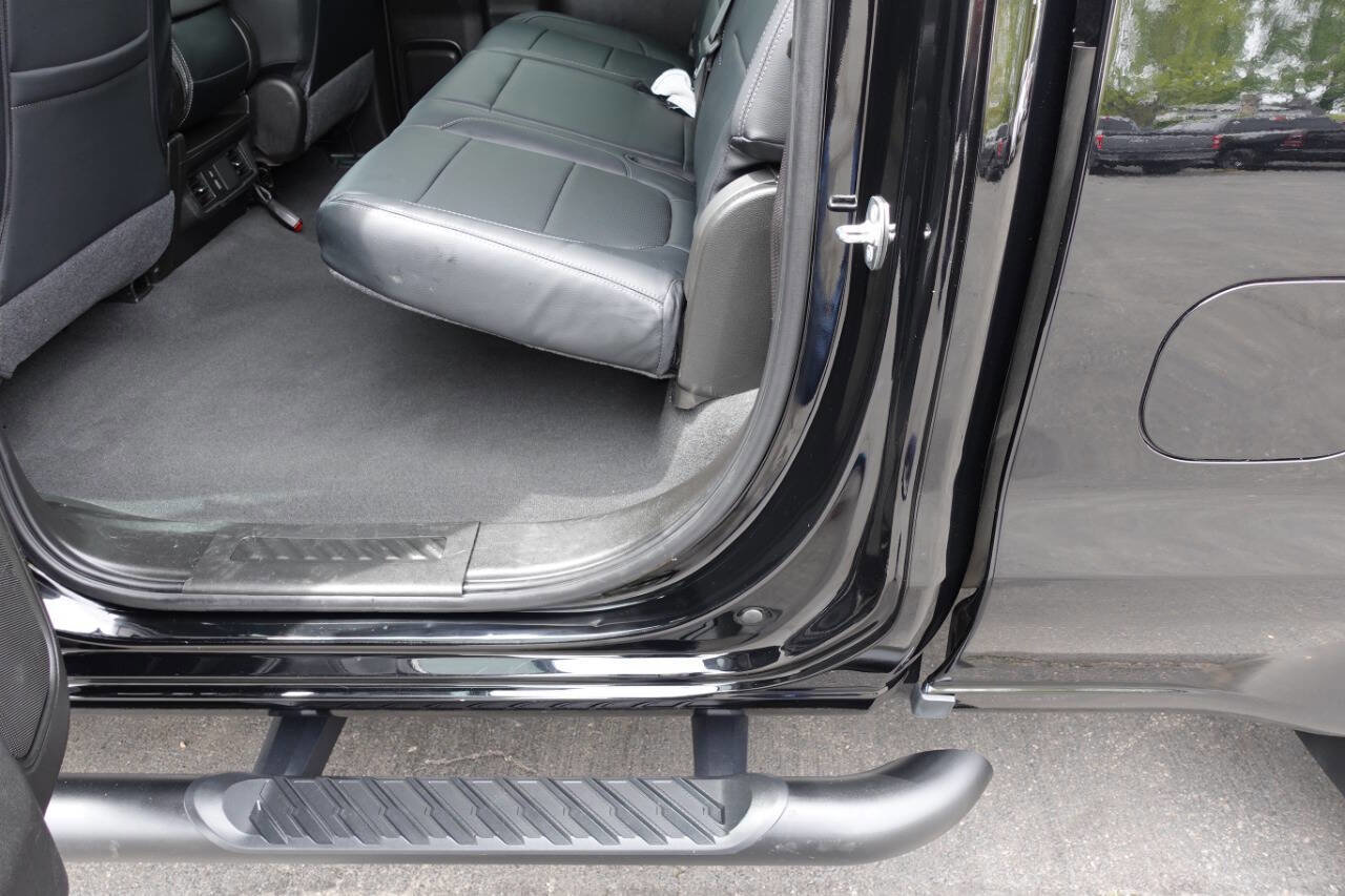 Used 2024 Chevrolet Silverado 1500 Custom AWD/4WD image 19