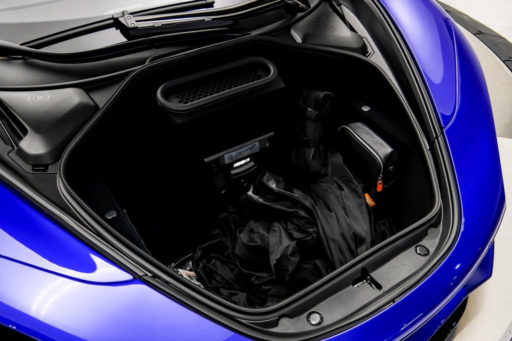 Used 2026 McLaren 750S Spider RWD image 54