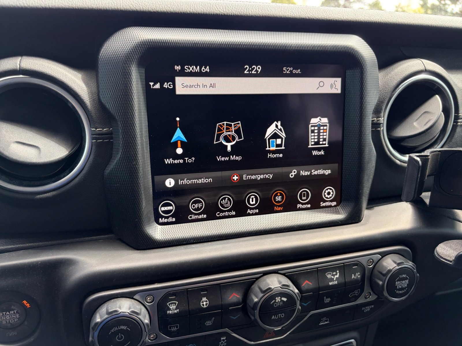 Used 2023 Jeep Wrangler Sahara w/ Cold Weather Group image 24