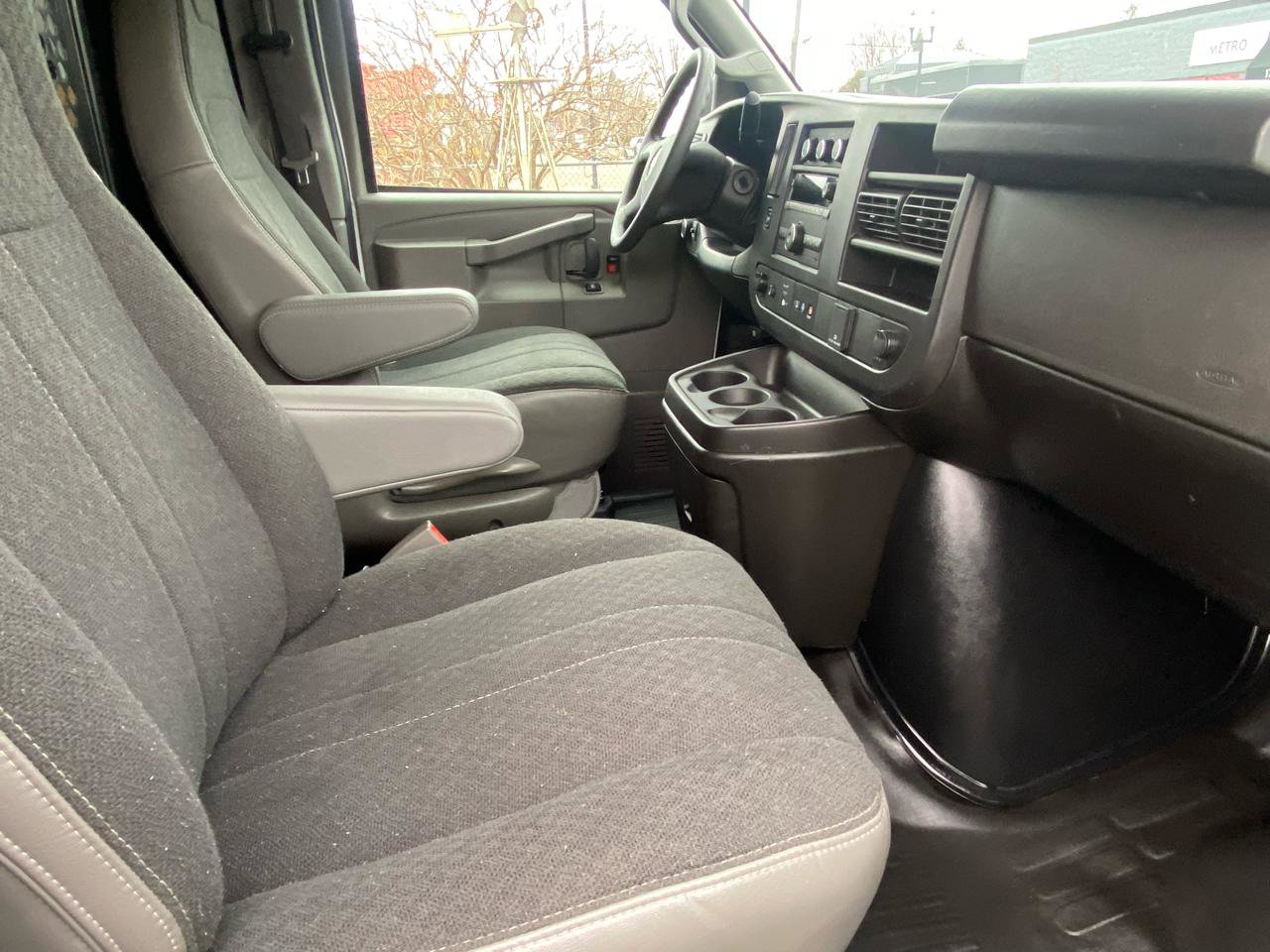 Used 2024 Chevrolet Express 2500 w/ Driver Convenience Package image 18