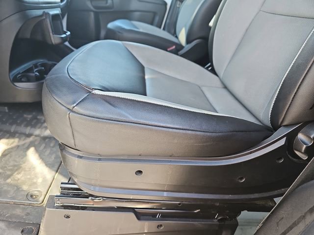 Used 2025 RAM ProMaster 2500 w/ Convenience Group FWD image 12