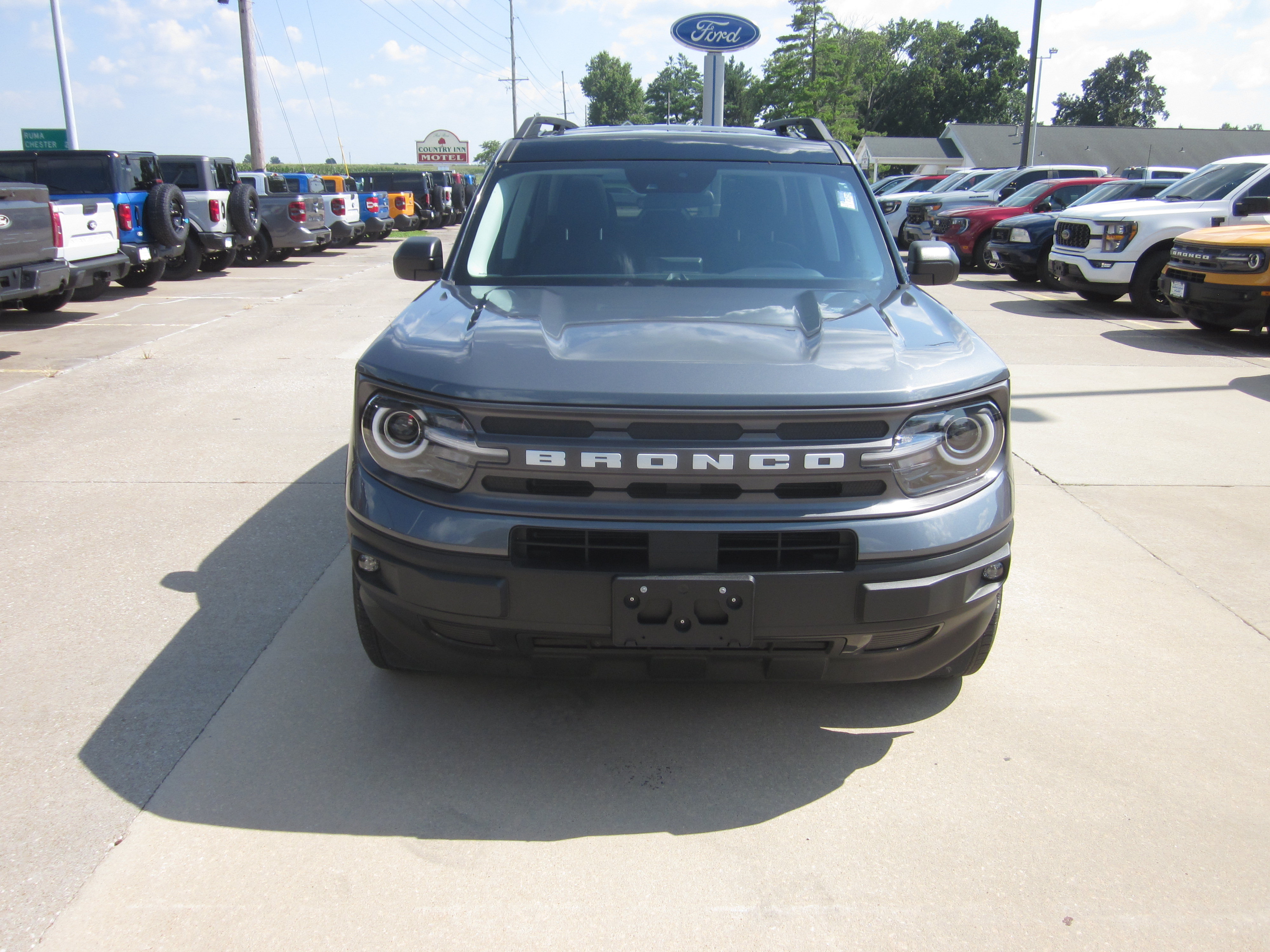 Used 2024 Ford Bronco Sport Big Bend w/ Convenience Package AWD/4WD image 2