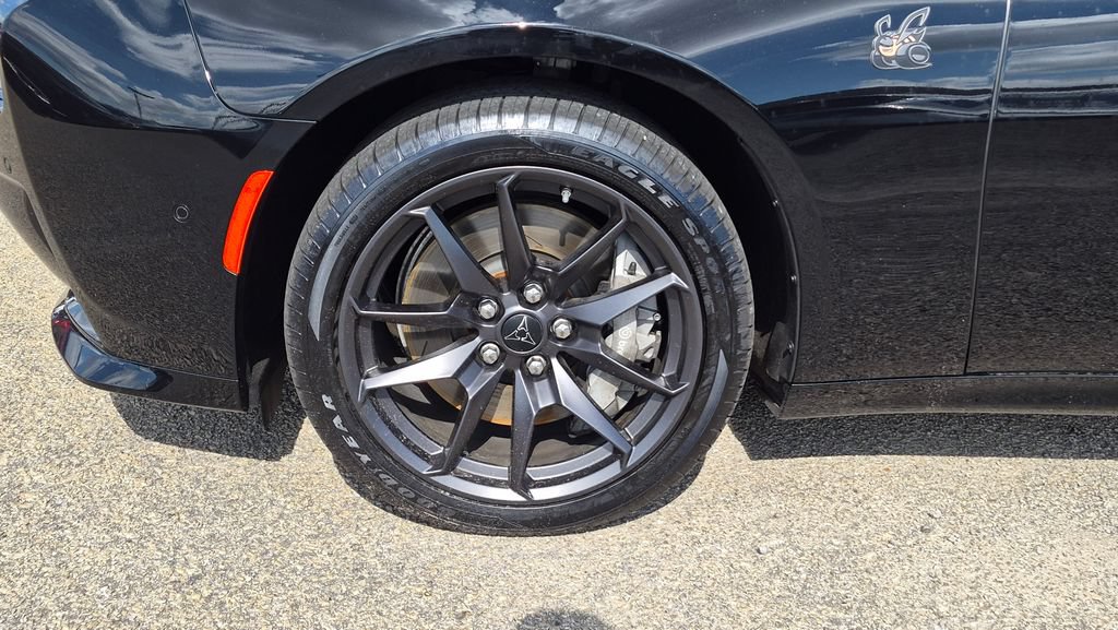 Used 2026 Dodge Charger Scat Pack w/ Blacktop Package AWD/4WD image 7