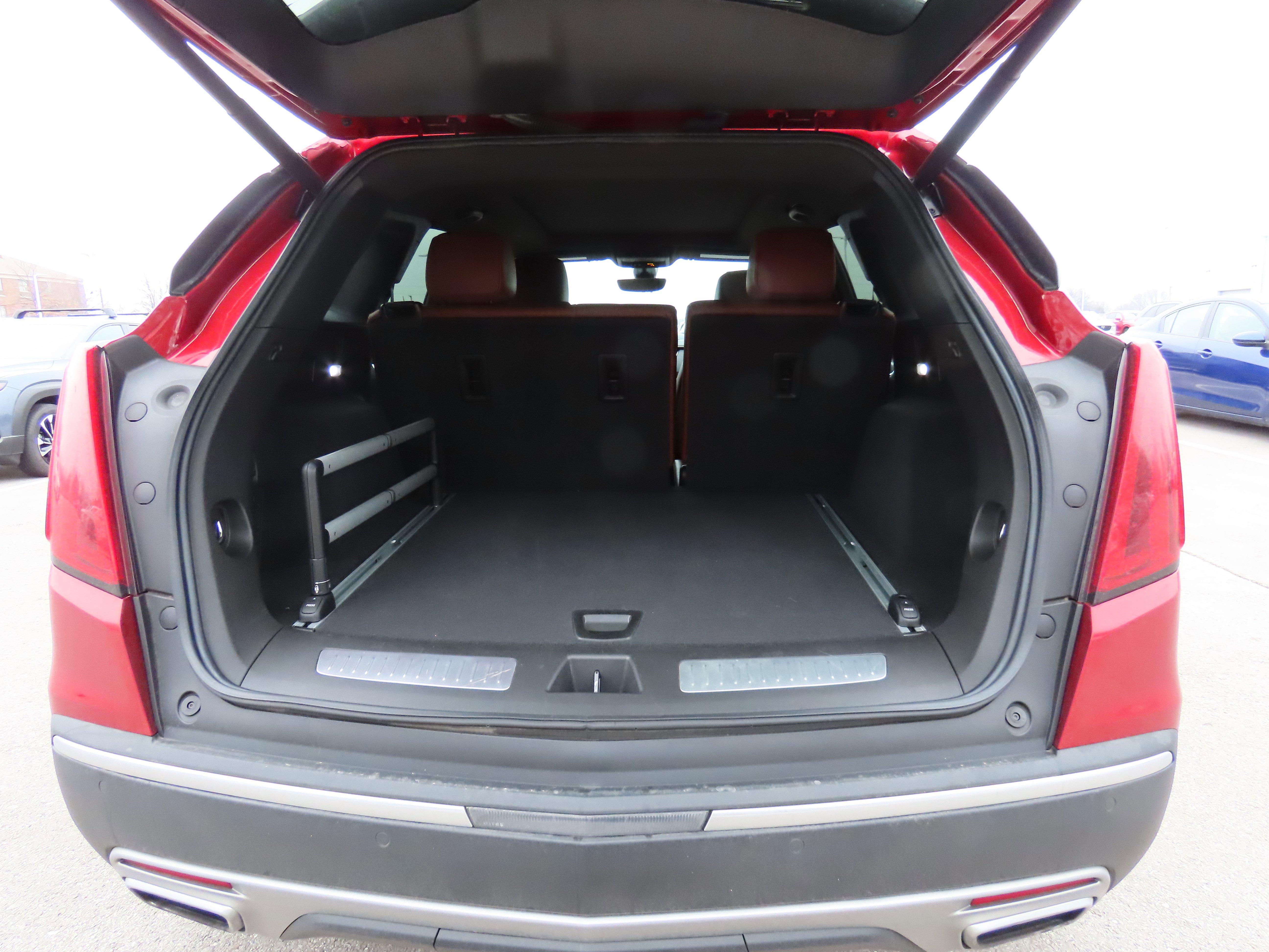 Used 2022 Cadillac XT5 Premium Luxury w/ Technology Package image 21