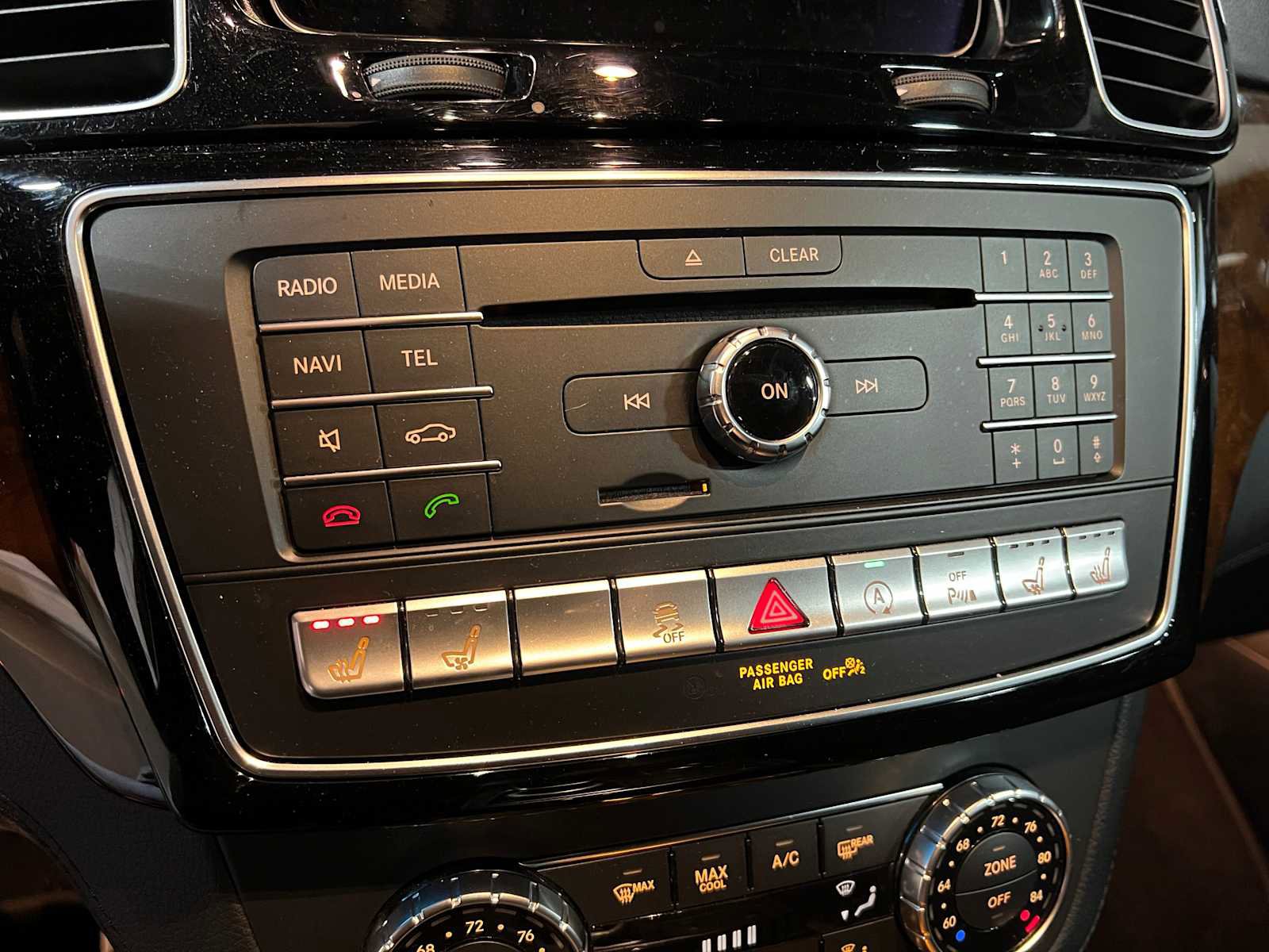 Used 2016 Mercedes-Benz GLE 400 4MATIC image 34