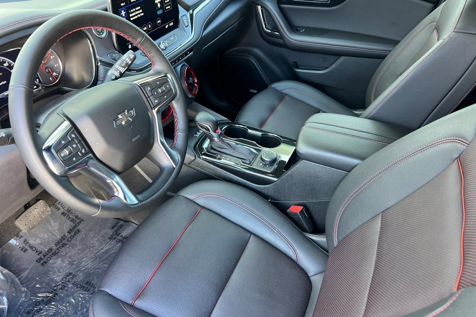 Used 2025 Chevrolet Blazer RS AWD/4WD image 9