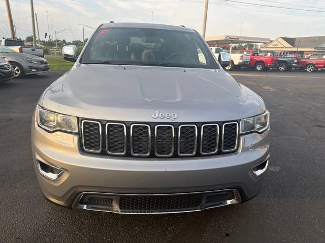 Used 2019 Jeep Grand Cherokee Limited AWD/4WD image 2