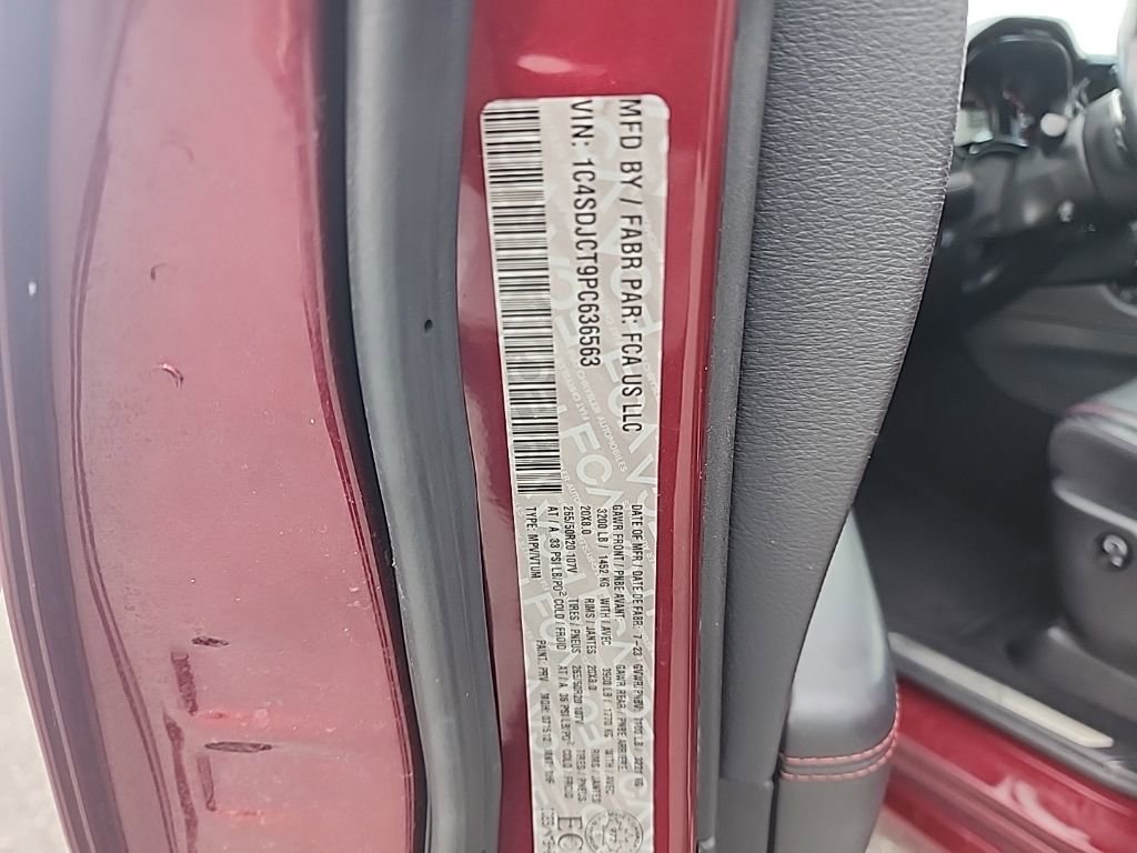 Used 2023 Dodge Durango R/T w/ Blacktop Package image 15