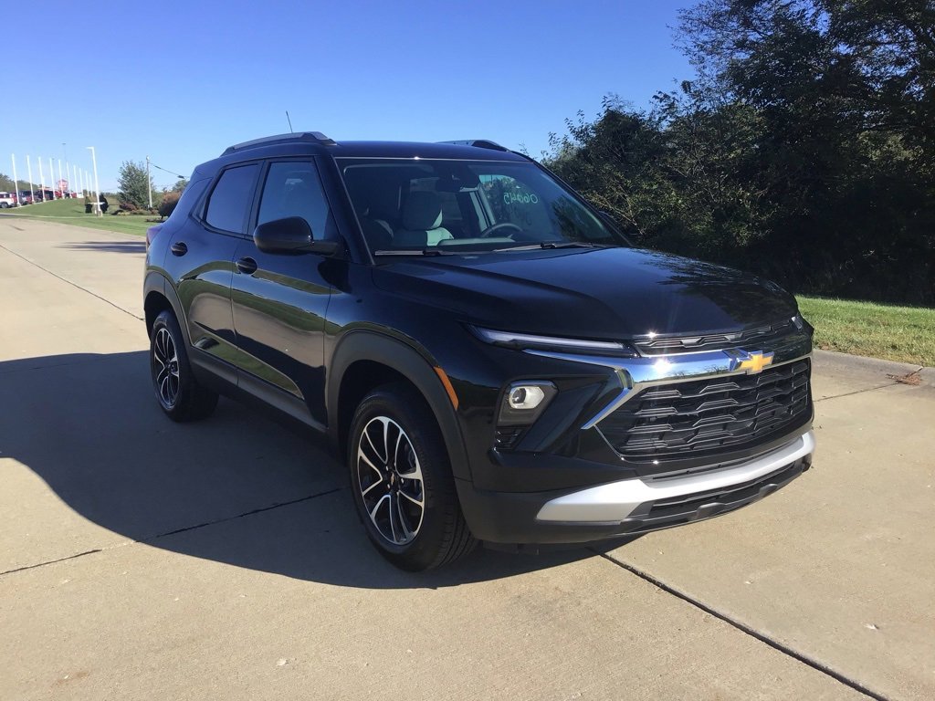 New 2026 Chevrolet TrailBlazer LT w/ Convenience Package image 1