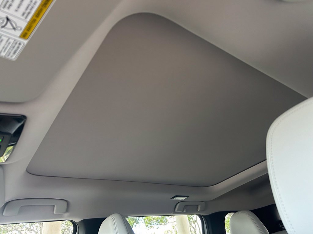New 2026 Mitsubishi Outlander SE FWD image 11