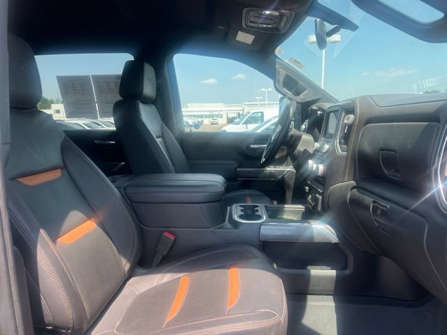 Used 2023 GMC Sierra 2500 AT4 w/ Gooseneck/5TH Wheel Package AWD/4WD image 11