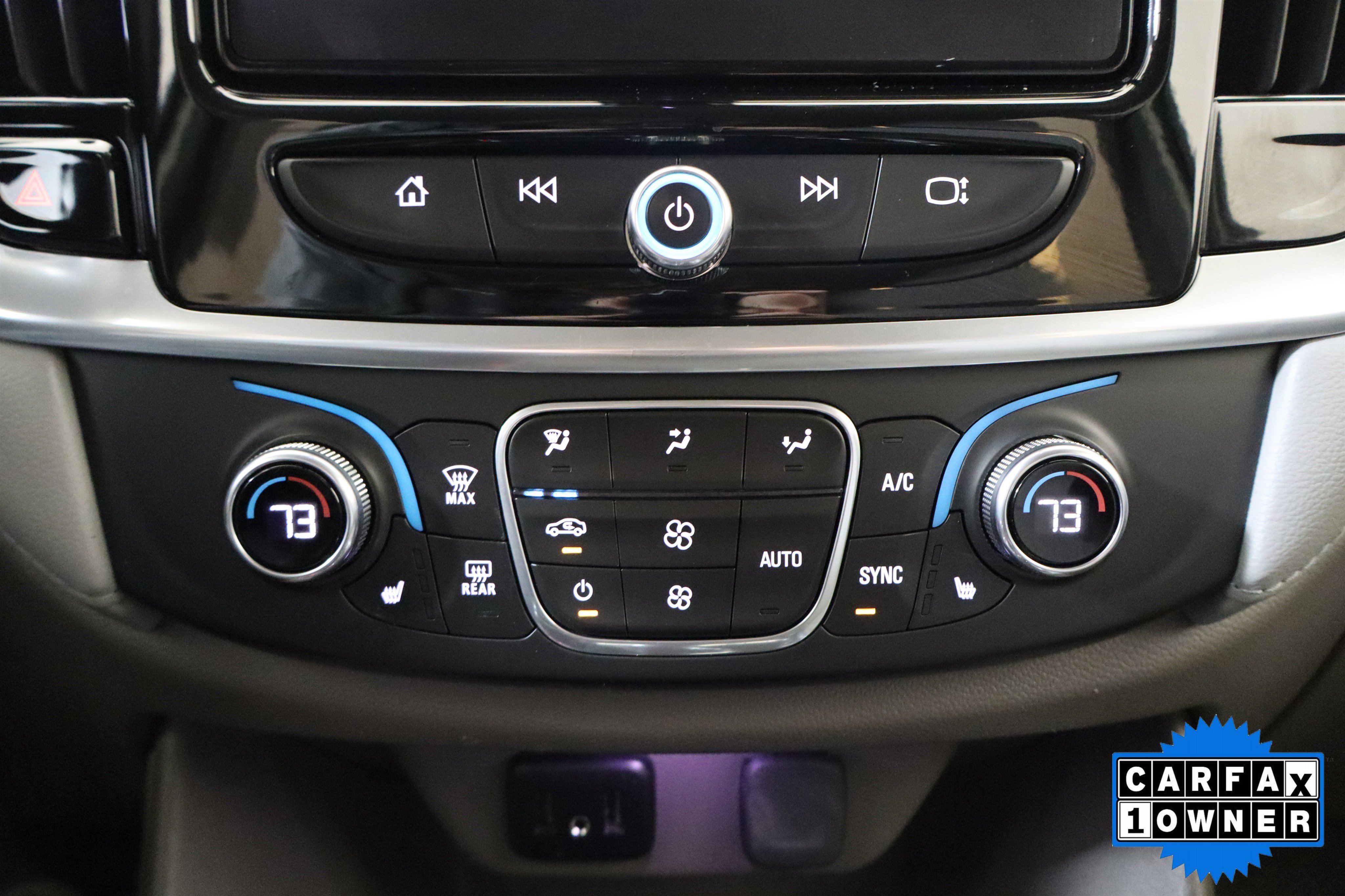 Used 2020 Chevrolet Traverse LT image 27