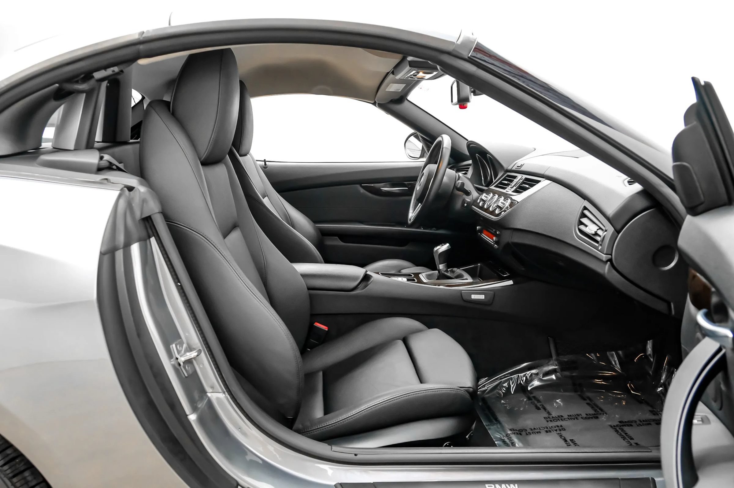 Used 2010 BMW Z4 sDrive30i RWD image 27