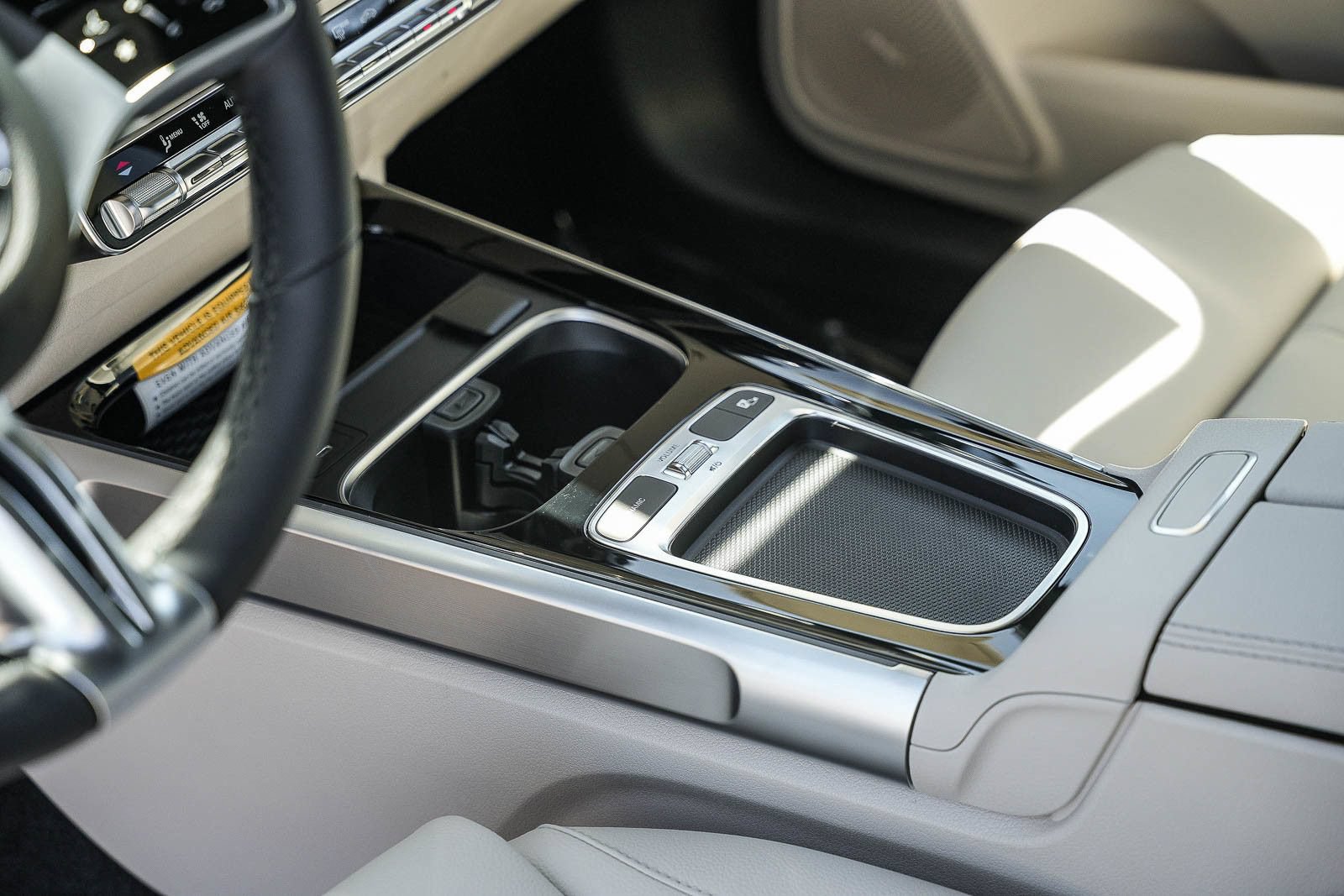 New 2026 Mercedes-Benz GLB 250 4MATIC image 21