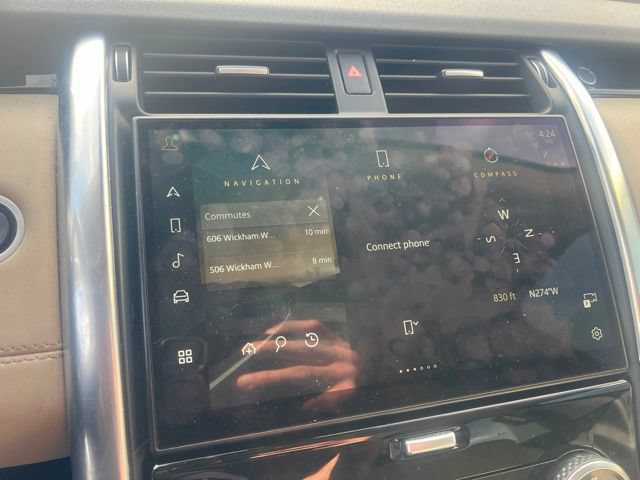 Used 2022 Land Rover Discovery S AWD/4WD image 8