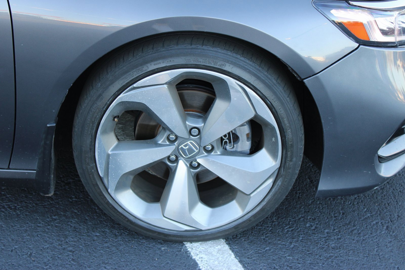 Used 2018 Honda Accord Touring image 26