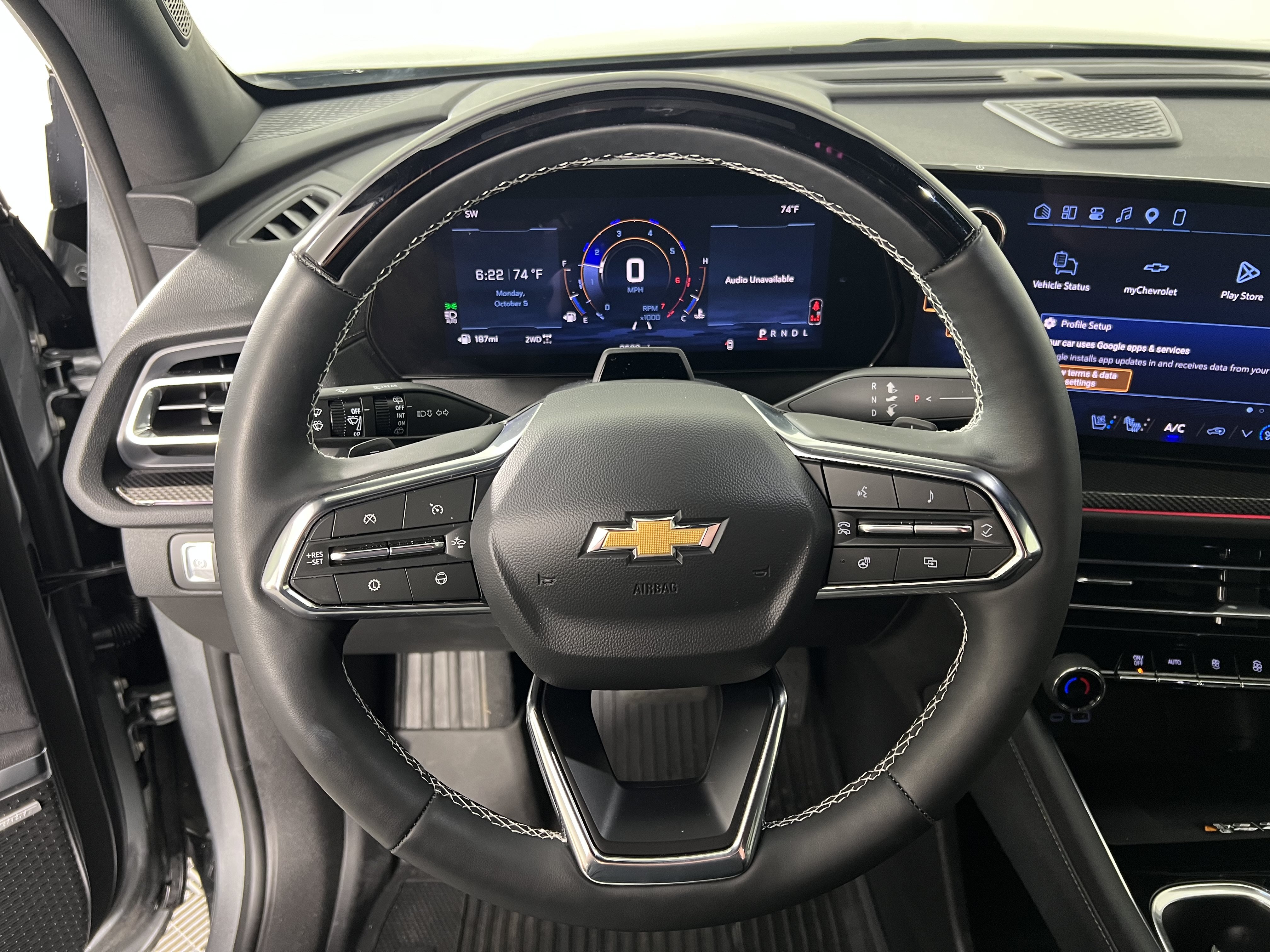 Used 2026 Chevrolet Traverse High Country AWD/4WD image 28