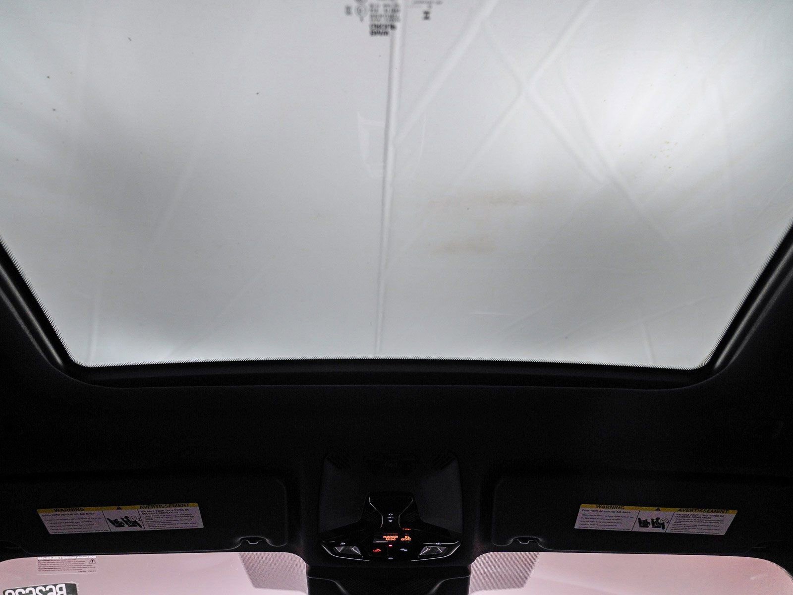 Used 2025 BMW X1 xDrive28i w/ Premium Package image 17