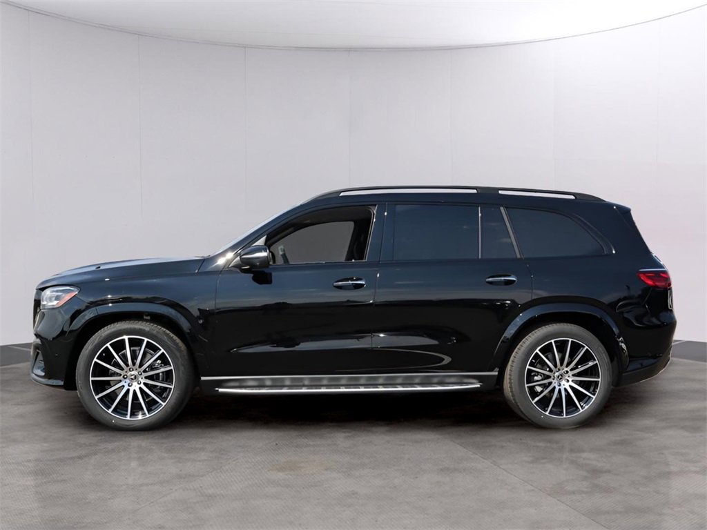 New 2026 Mercedes-Benz GLS 580 4MATIC image 3