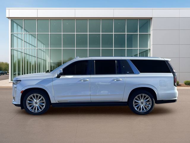 Used 2022 Cadillac Escalade ESV Premium Luxury w/ Performance Package AWD/4WD image 8