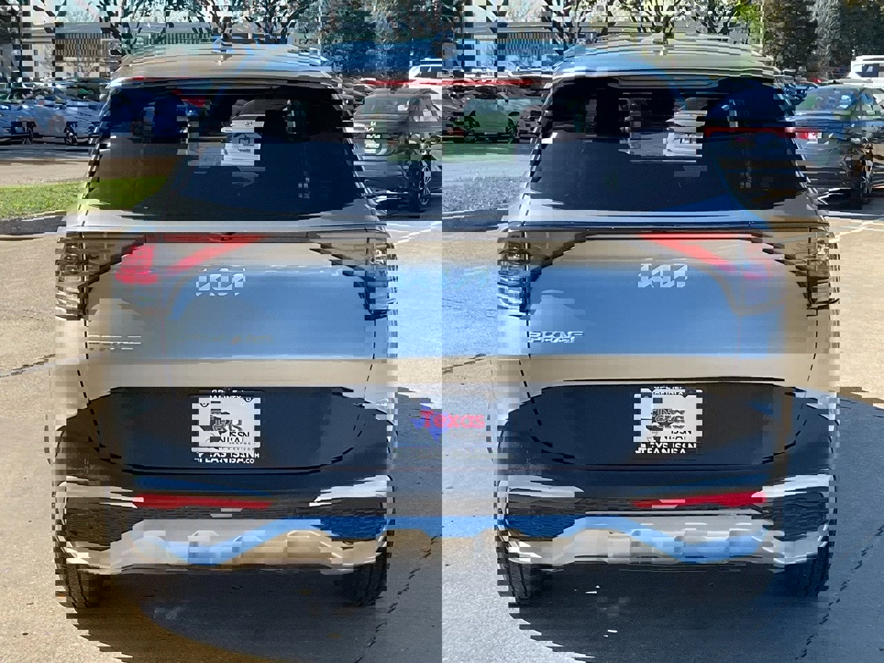 Used 2025 Kia Sportage LX image 6