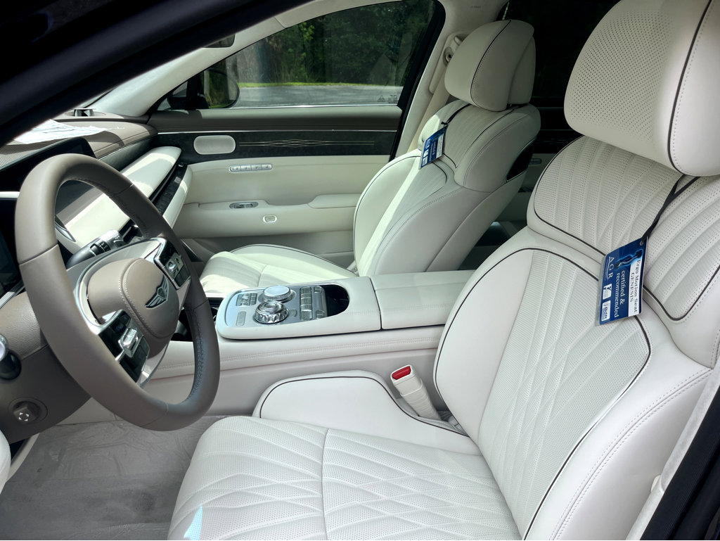 New 2025 Genesis G90 3.5T image 24