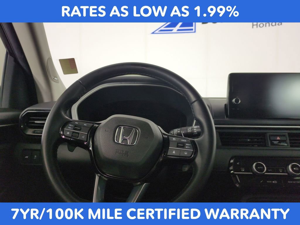 Certified 2025 Honda Pilot Touring image 13