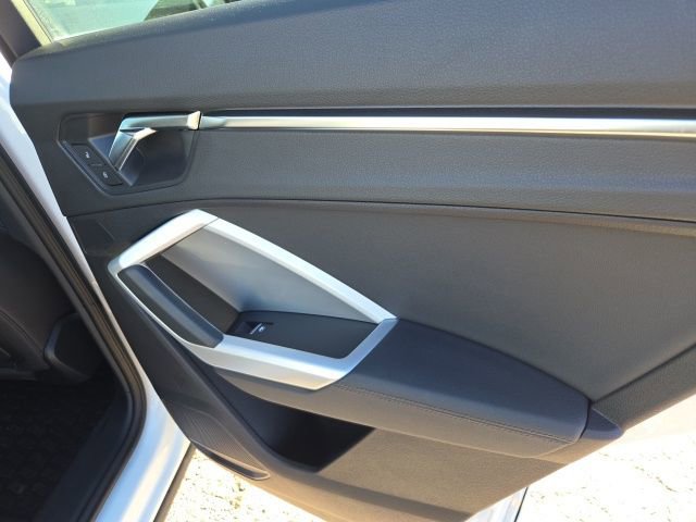 Used 2022 Audi Q3 2.0T Premium image 44