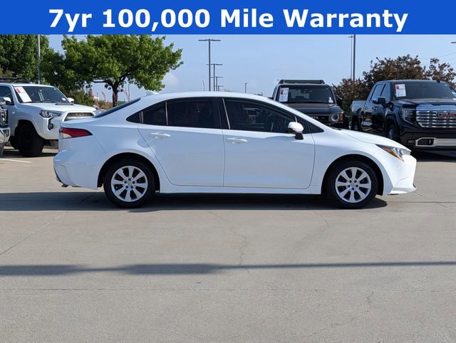 Certified 2022 Toyota Corolla LE image 4