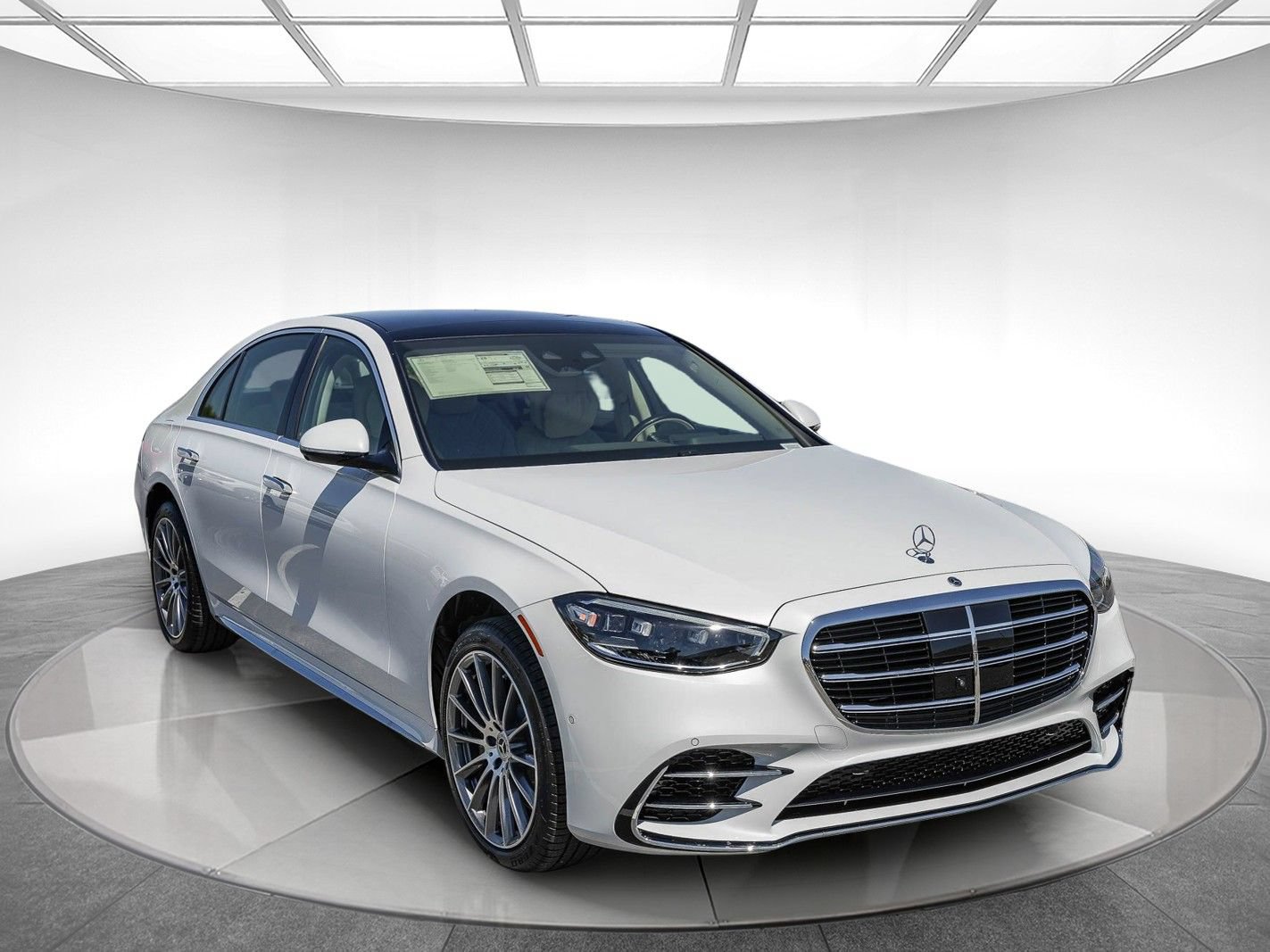 New 2026 Mercedes-Benz S 580 4MATIC Sedan image 5