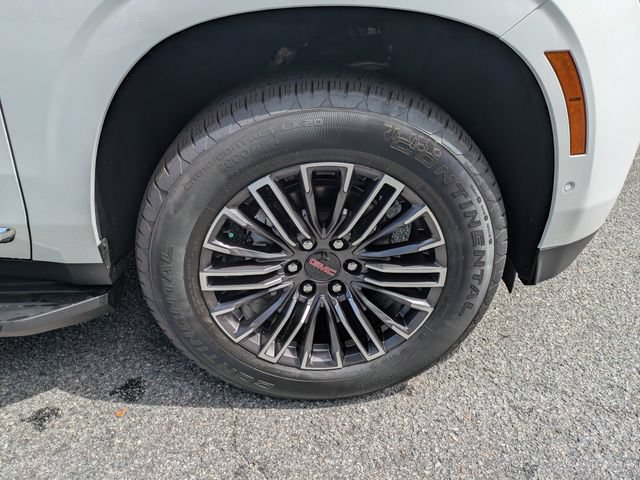 New 2026 GMC Yukon Elevation AWD/4WD image 12
