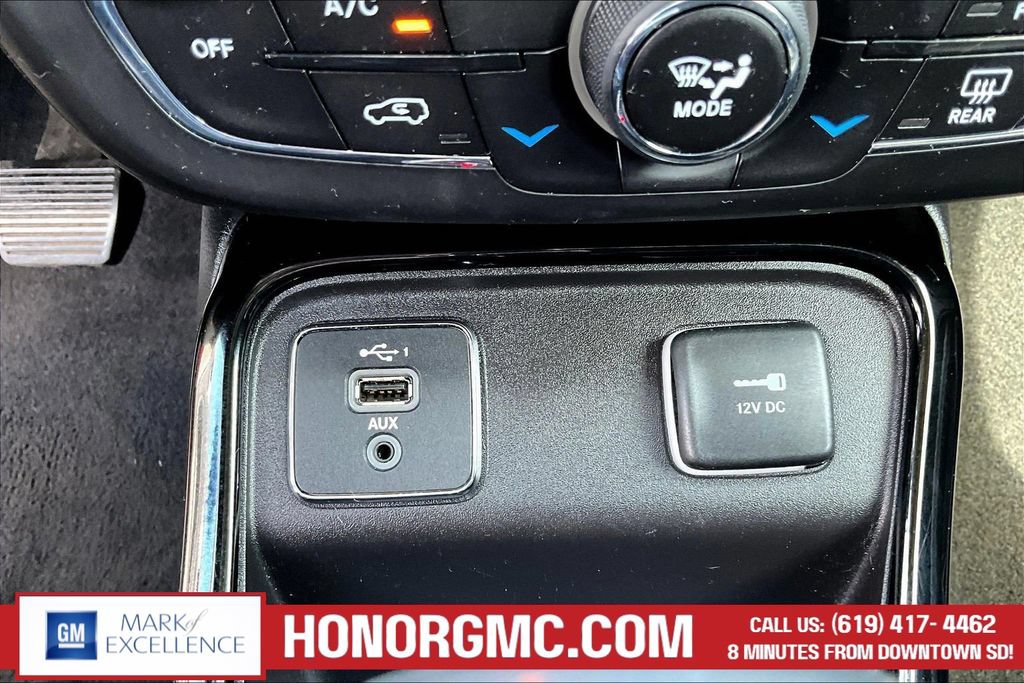 Used 2019 Jeep Compass Latitude FWD image 16