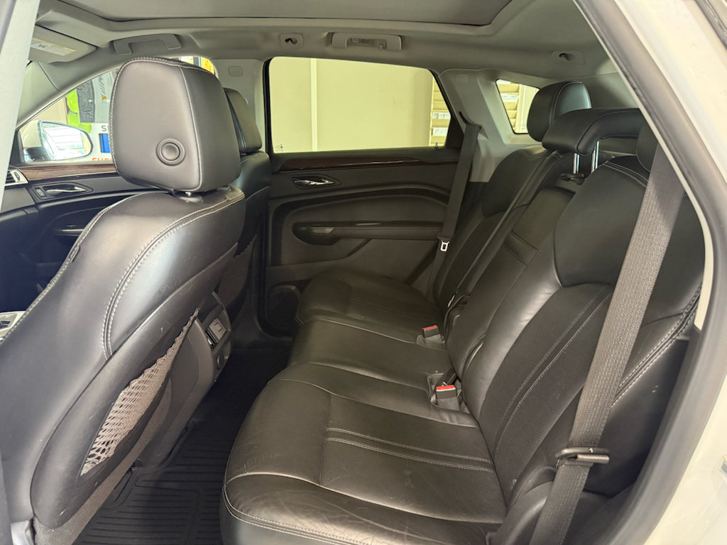Used 2012 Cadillac SRX Luxury FWD image 12