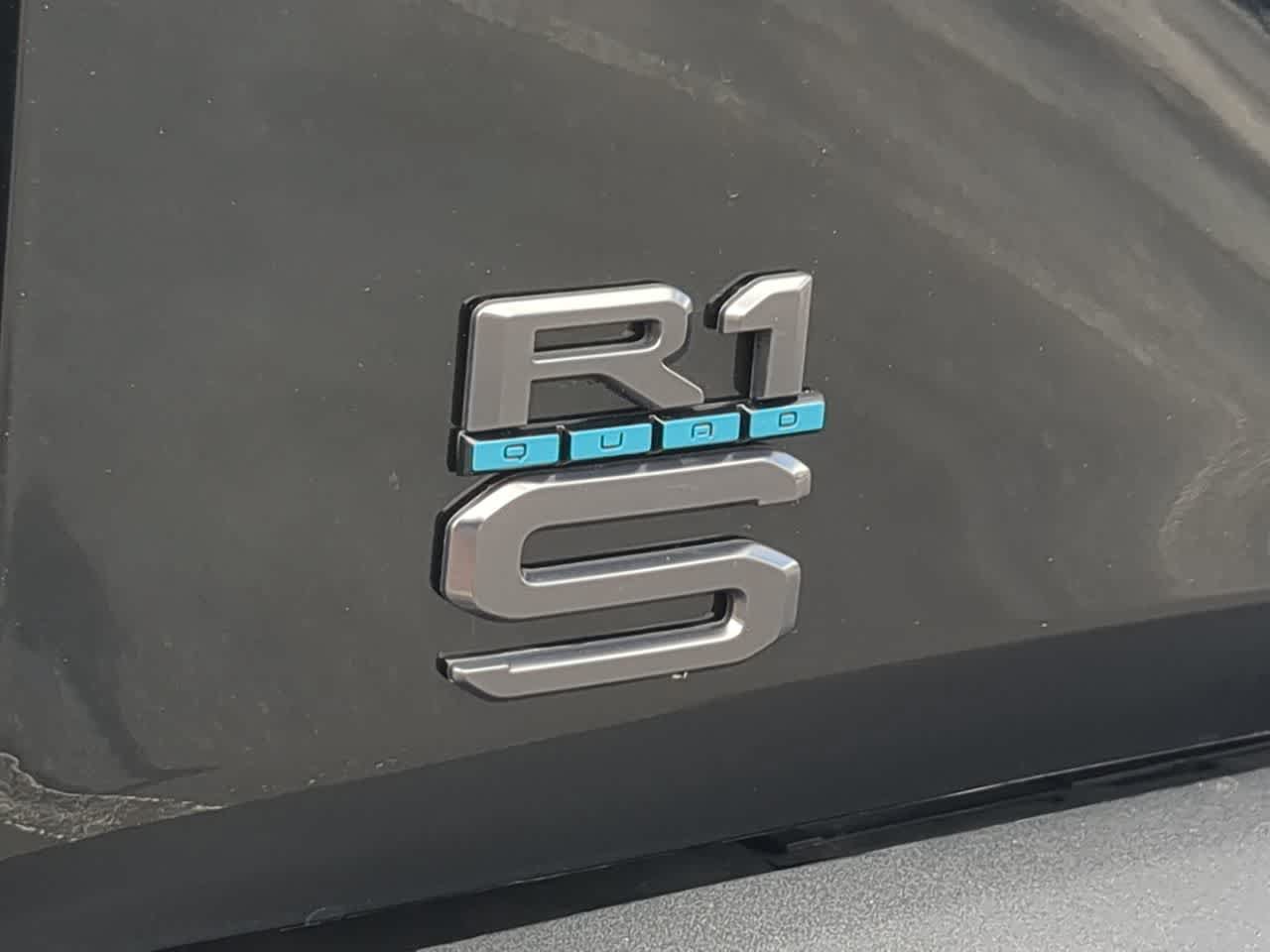 Used 2026 Rivian R1S Premium AWD/4WD image 13