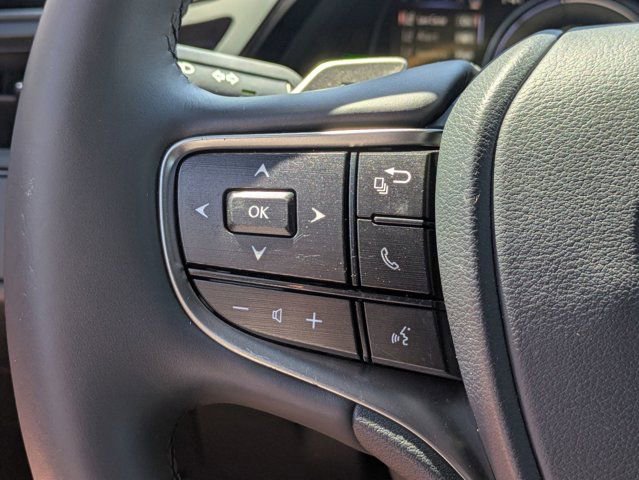 Used 2023 Lexus ES 300h w/ Premium Package FWD image 17