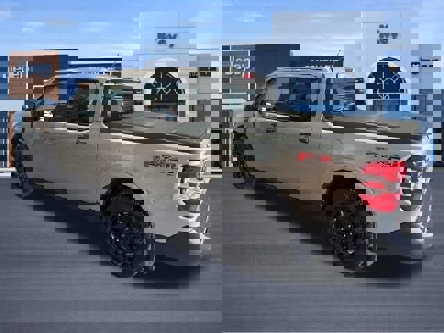 Used 2024 Ford Maverick XLT w/ XLT Luxury Package image 4