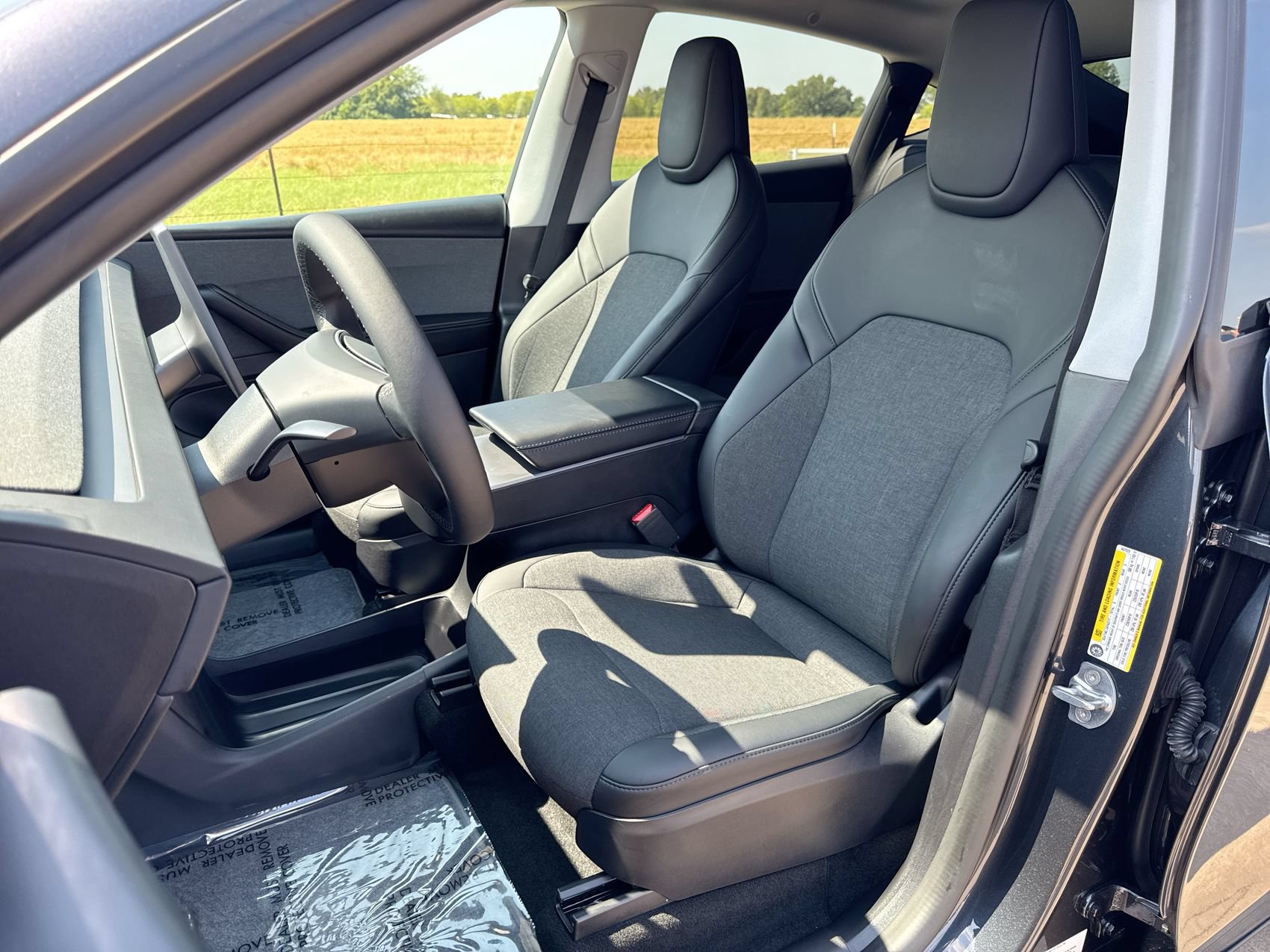 Used 2026 Tesla Model Y AWD image 11