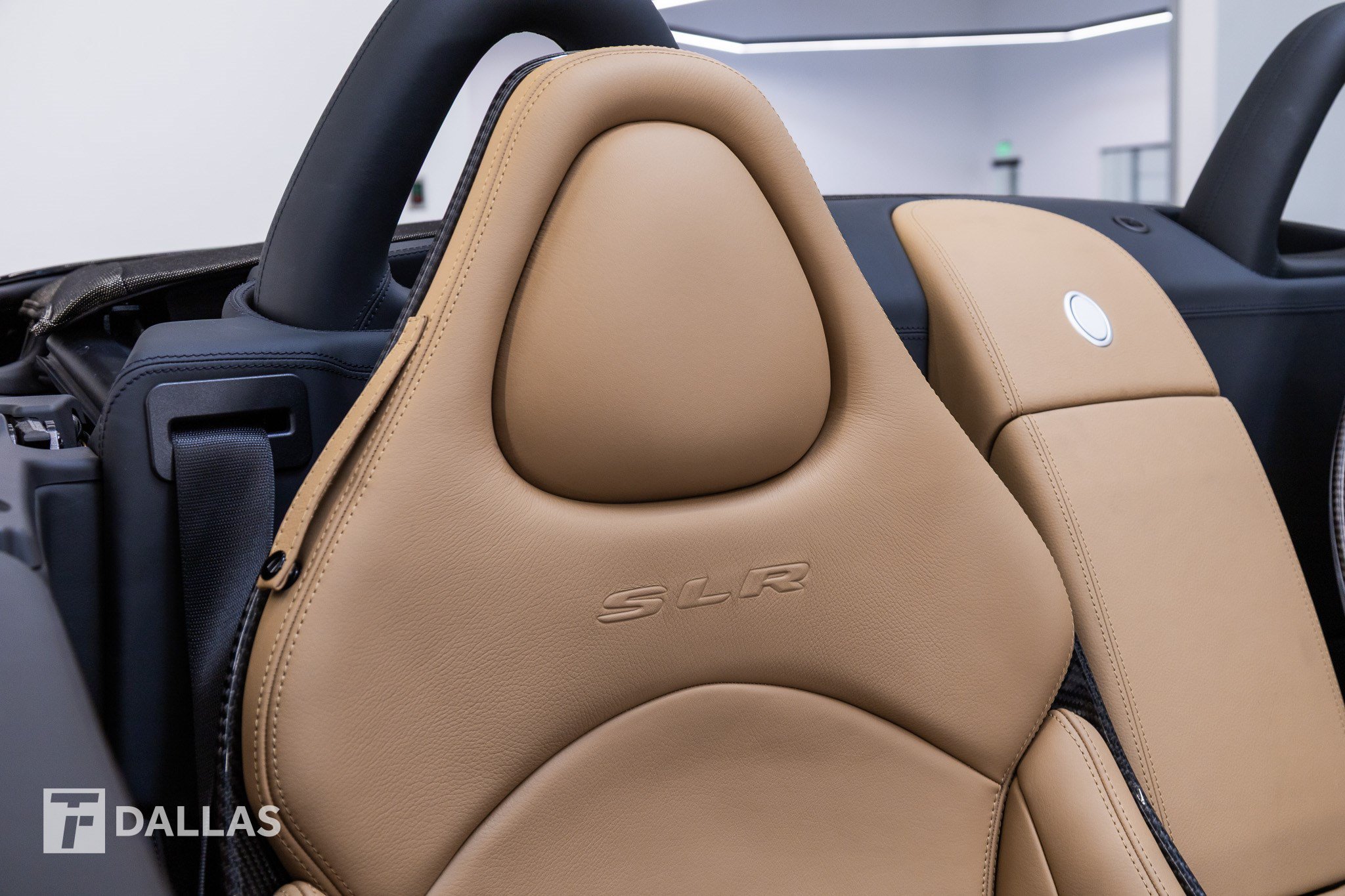 Used 2008 Mercedes-Benz SLR image 43