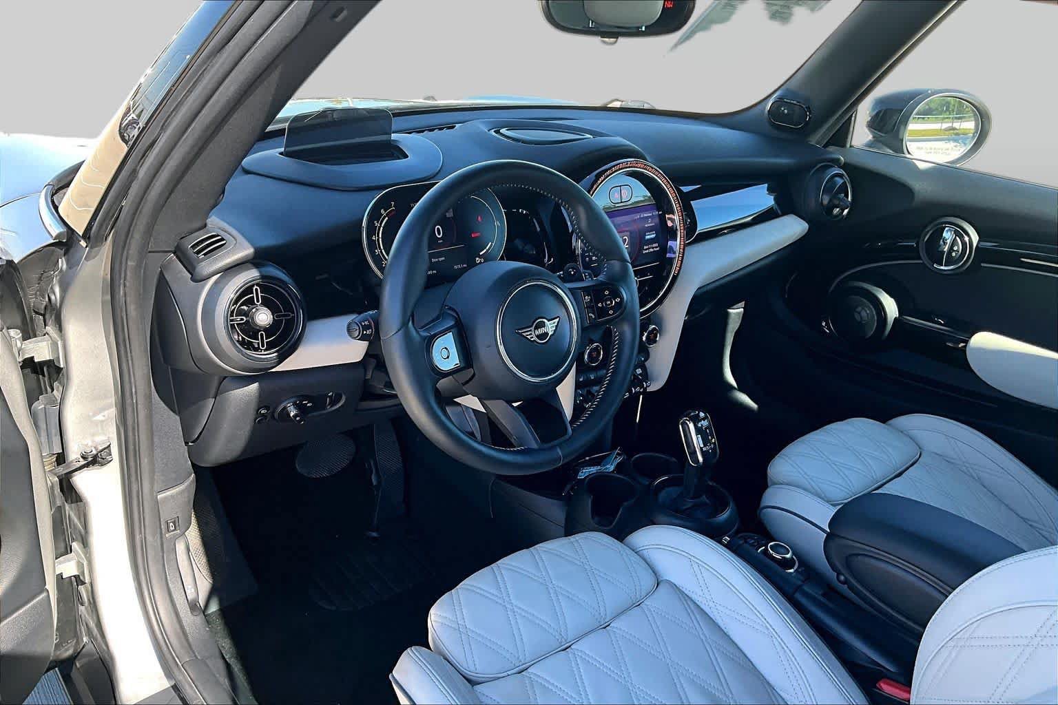 Used 2024 MINI Cooper S FWD image 13
