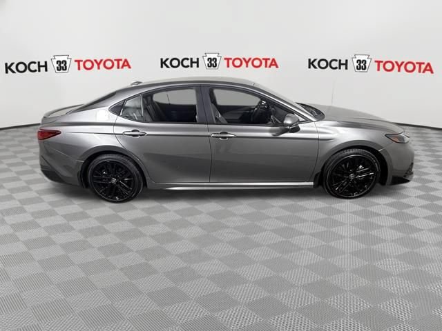 New 2026 Toyota Camry SE FWD image 7
