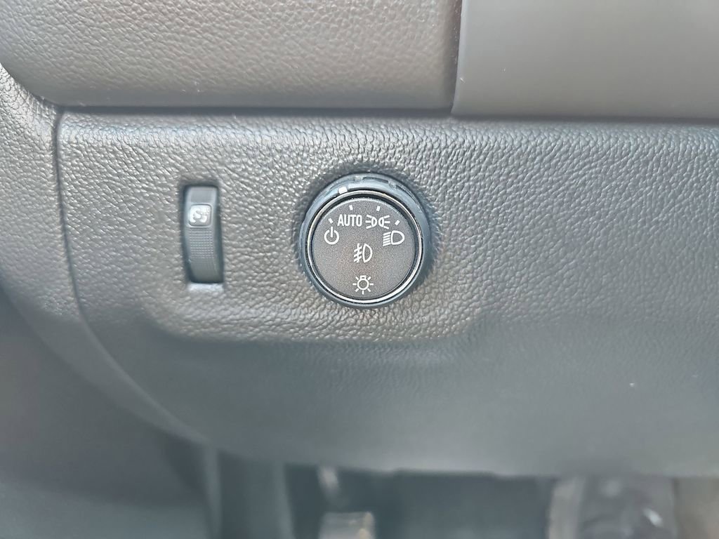 Used 2022 GMC Canyon Elevation image 28