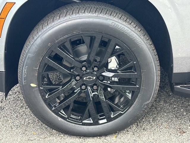 New 2026 Chevrolet Suburban Premier AWD/4WD image 6