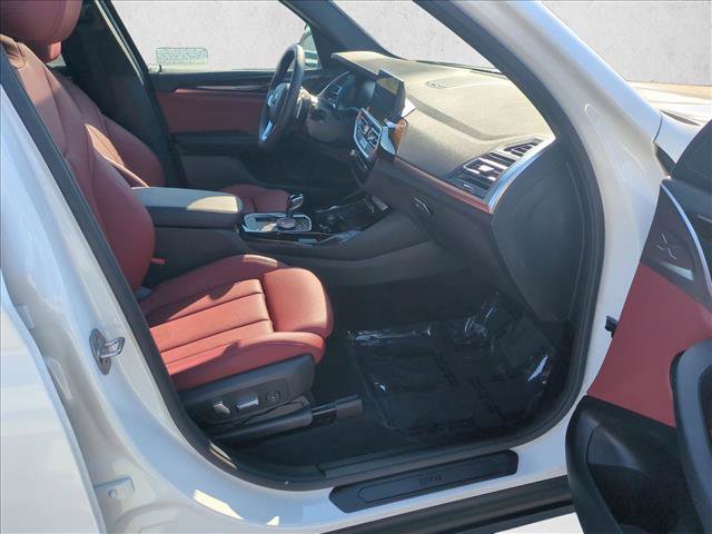 Used 2024 BMW X3 sDrive30i w/ Convenience Package RWD image 23