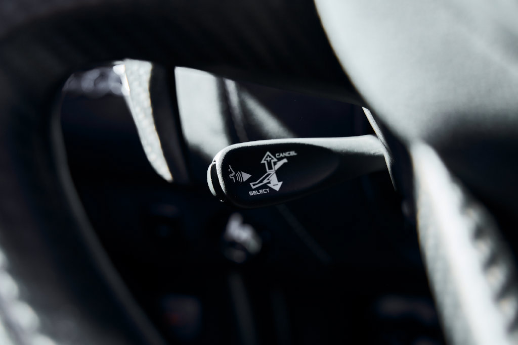 Used 2021 McLaren 765LT RWD image 42