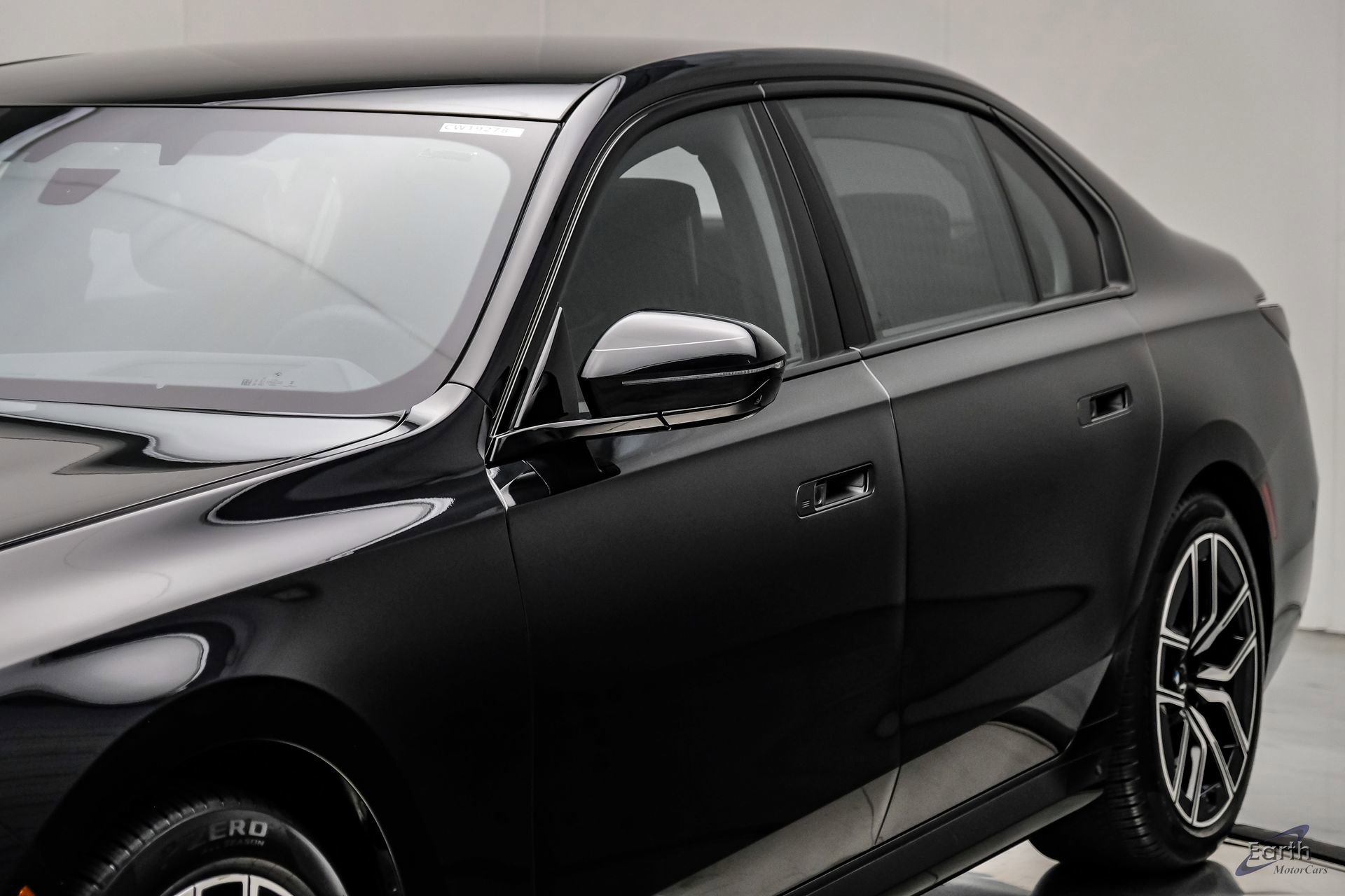 Used 2026 BMW 760i xDrive w/ Executive Package AWD/4WD image 28