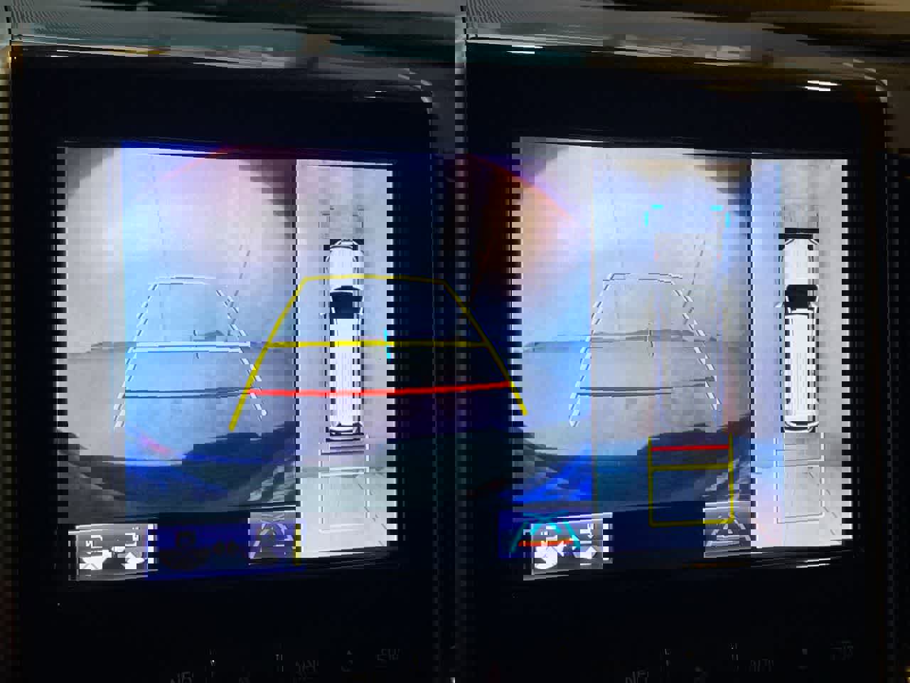 Used 2021 Toyota Land Cruiser image 17